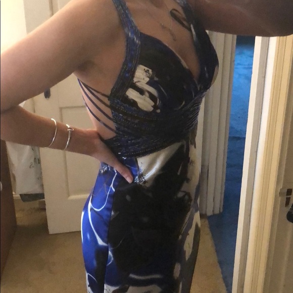 Formal gown - Picture 2 of 8